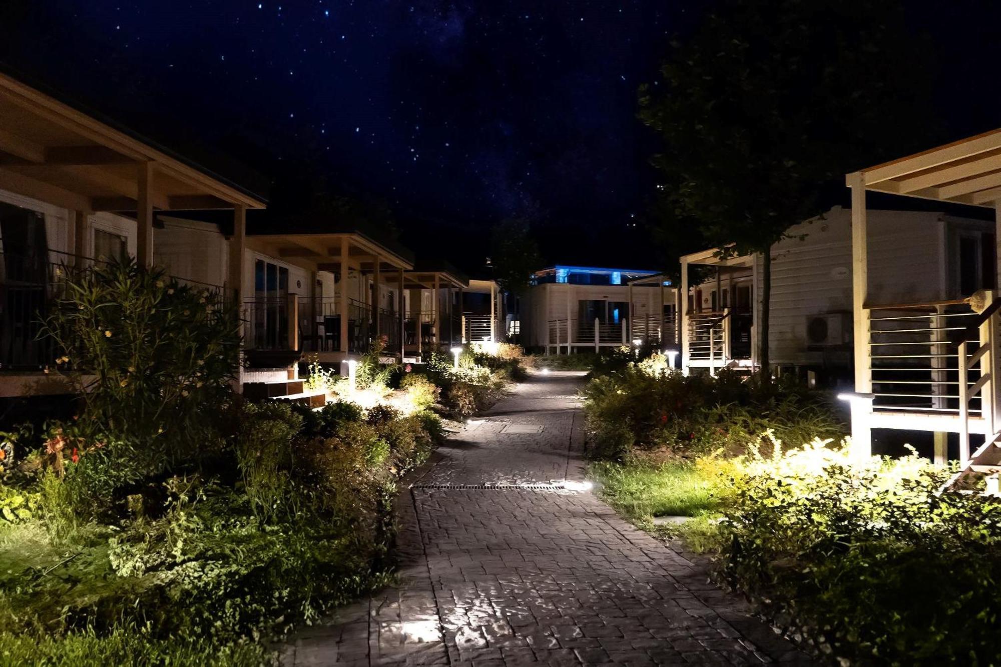 Solcio Village เลซา ภายนอก รูปภาพ